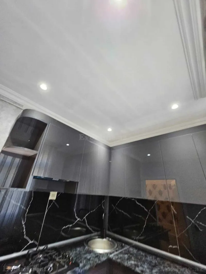 Satılır 2 otaqlı Mənzil Köhnə tikili 58 m² 3-cü mikrorayon - şəkil 20