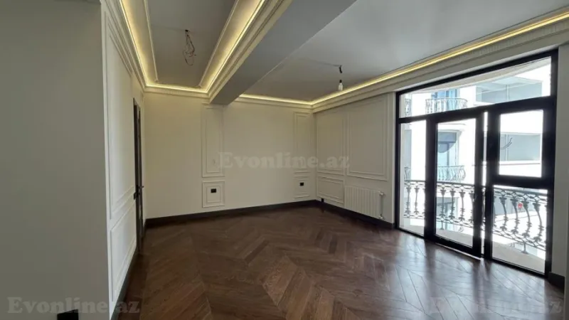 Satılır 4 otaqlı Mənzil Yeni tikili 222 m² İçərişəhər m. - şəkil 16