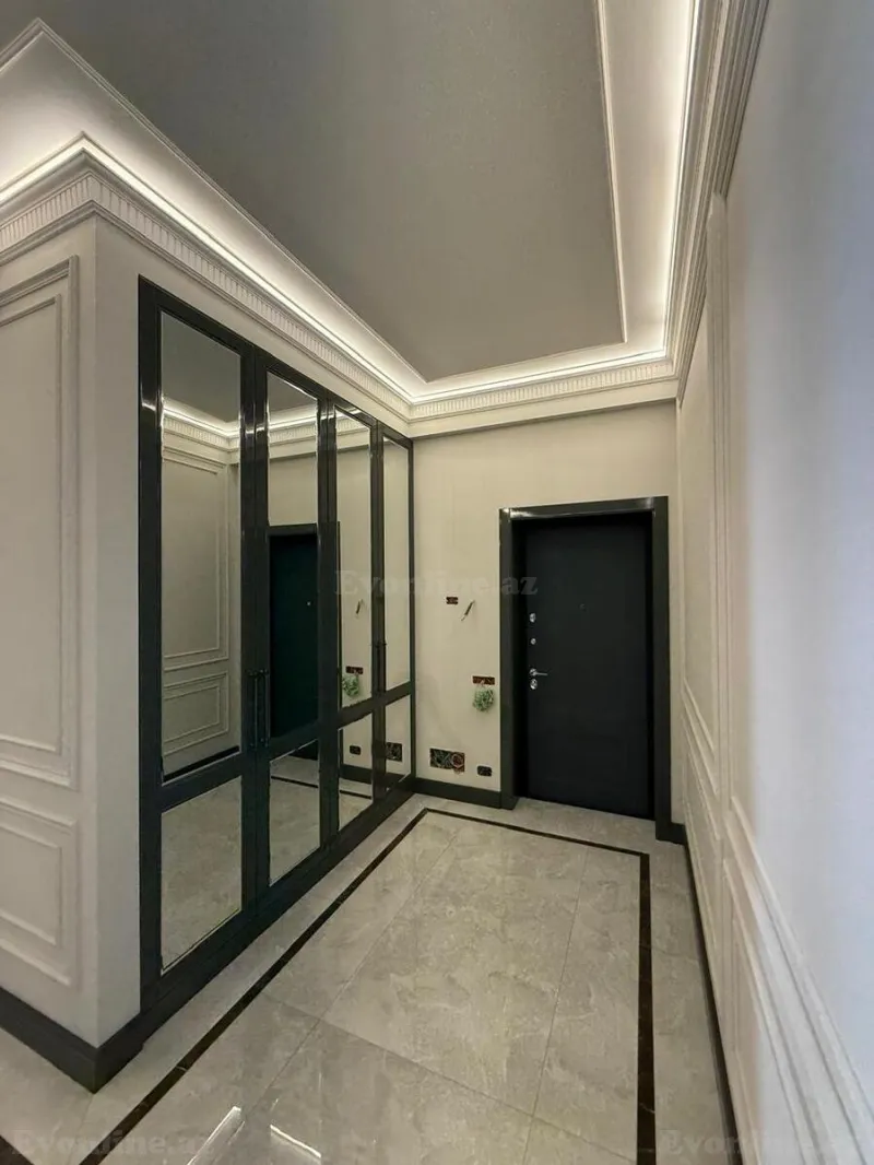 Satılır 4 otaqlı Mənzil Yeni tikili 222 m² İçərişəhər m. - şəkil 24