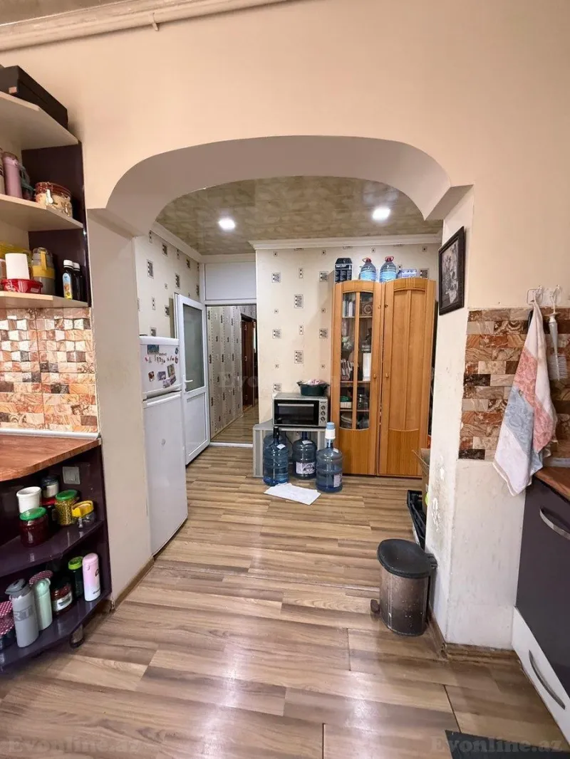 Satılır 3 otaqlı Mənzil Köhnə tikili 90 m² Yeni Yasamal - şəkil 6