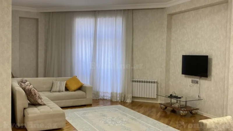 Kirayə verilir 3 otaqlı Mənzil Yeni tikili 155 m² Xətai r. - şəkil 4