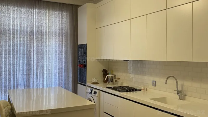 Kirayə verilir 3 otaqlı Mənzil Yeni tikili 155 m² Xətai r. - şəkil 14