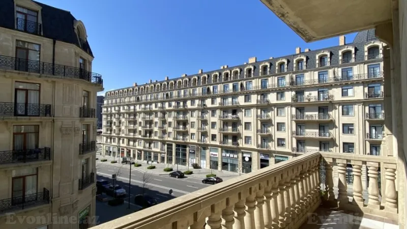 Kirayə verilir 3 otaqlı Mənzil Yeni tikili 155 m² Xətai r. - şəkil 18