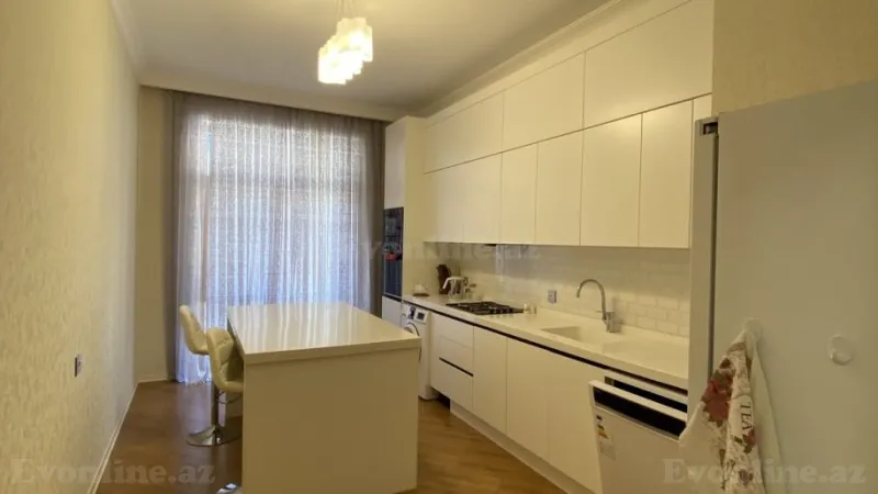 Kirayə verilir 3 otaqlı Mənzil Yeni tikili 155 m² Xətai r. - şəkil 26