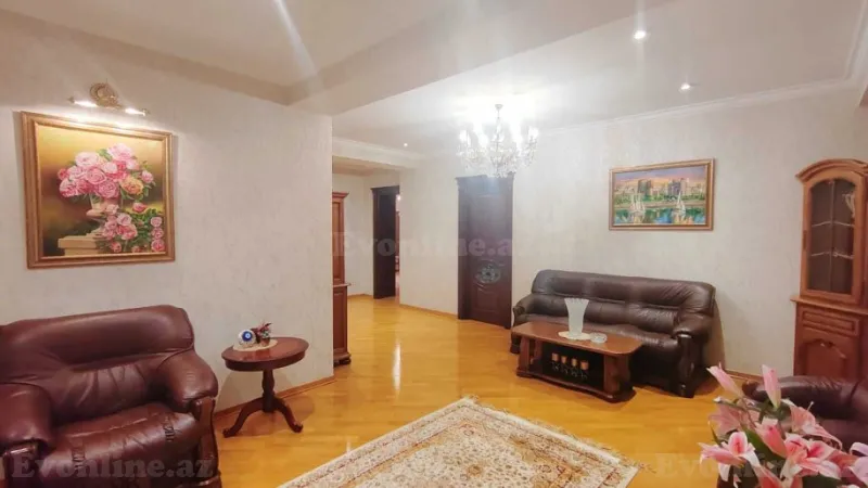 Satılır 4 otaqlı Mənzil Yeni tikili 240 m² Nizami m. - şəkil 5