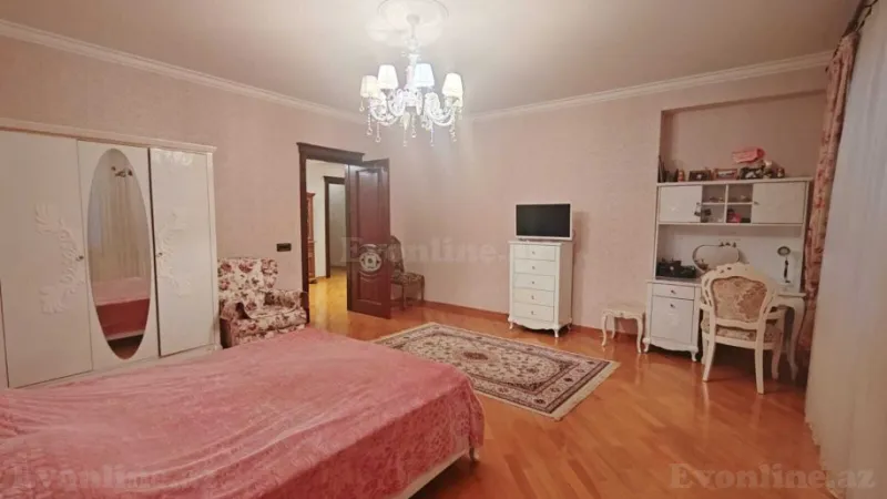 Satılır 4 otaqlı Mənzil Yeni tikili 240 m² Nizami m. - şəkil 15