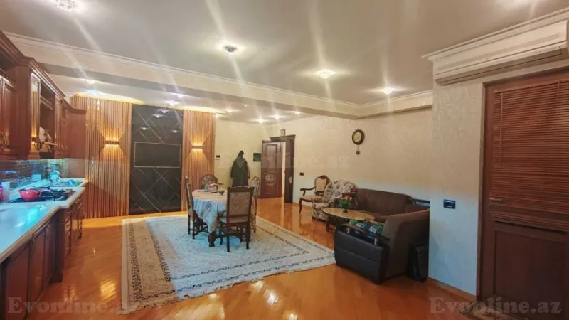 Satılır 4 otaqlı Mənzil Yeni tikili 240 m² Nizami m. - şəkil 21