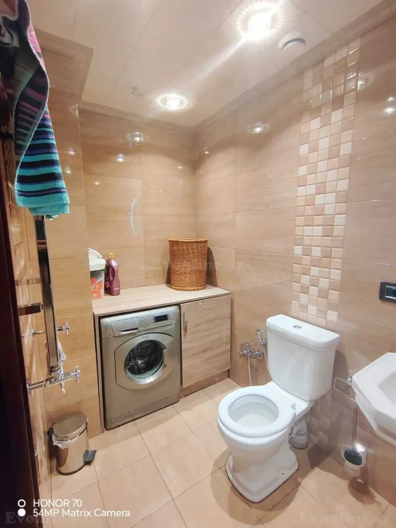 Satılır 4 otaqlı Mənzil Yeni tikili 240 m² Nizami m. - şəkil 27