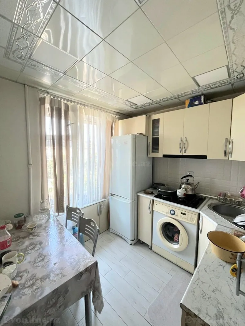 Satılır 2 otaqlı Mənzil Köhnə tikili 45 m² İçərişəhər m. - şəkil 4