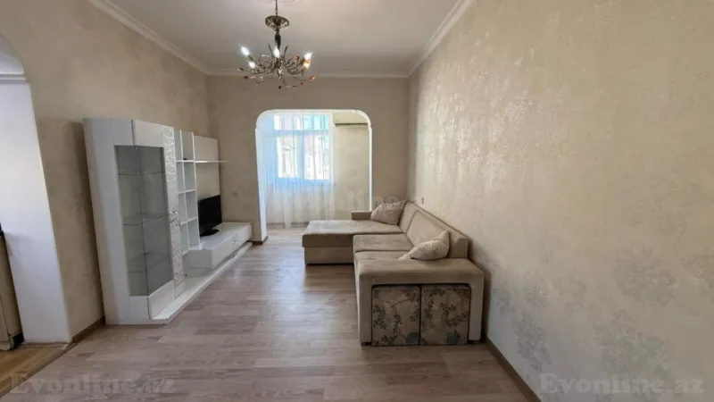 Satılır 1 otaqlı Mənzil Köhnə tikili 50 m² 8-ci mikrorayon - şəkil 4