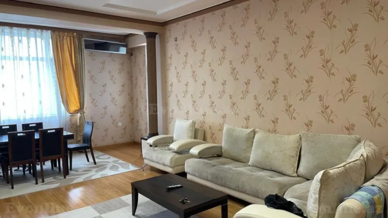 Kirayə verilir 3 otaqlı Mənzil Yeni tikili 153 m² Nərimanov r. - şəkil 4