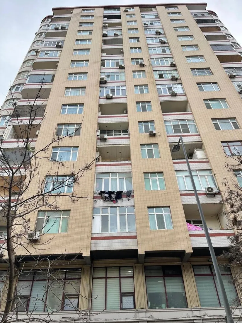 Kirayə verilir 3 otaqlı Mənzil Yeni tikili 153 m² Nərimanov r. - şəkil 19