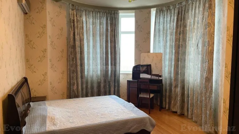 Kirayə verilir 3 otaqlı Mənzil Yeni tikili 153 m² Nərimanov r. - şəkil 23