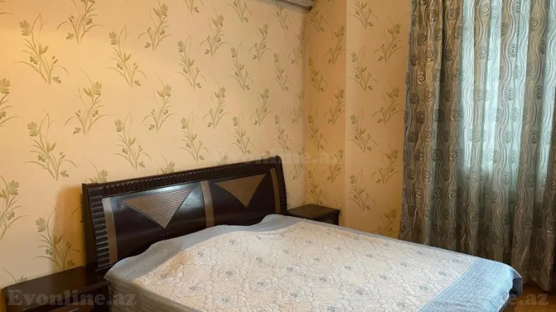 Kirayə verilir 3 otaqlı Mənzil Yeni tikili 153 m² Nərimanov r. - şəkil 25