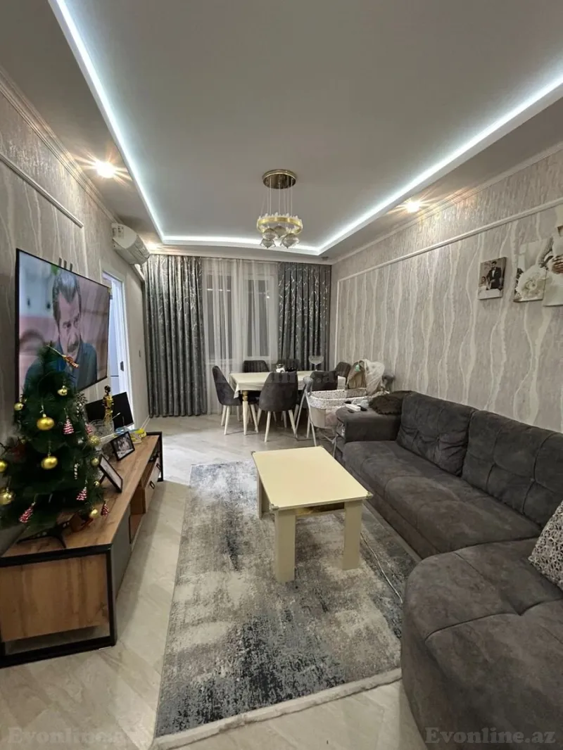 Satılır 2 otaqlı Mənzil Köhnə tikili 55 m² 4-cü mikrorayon