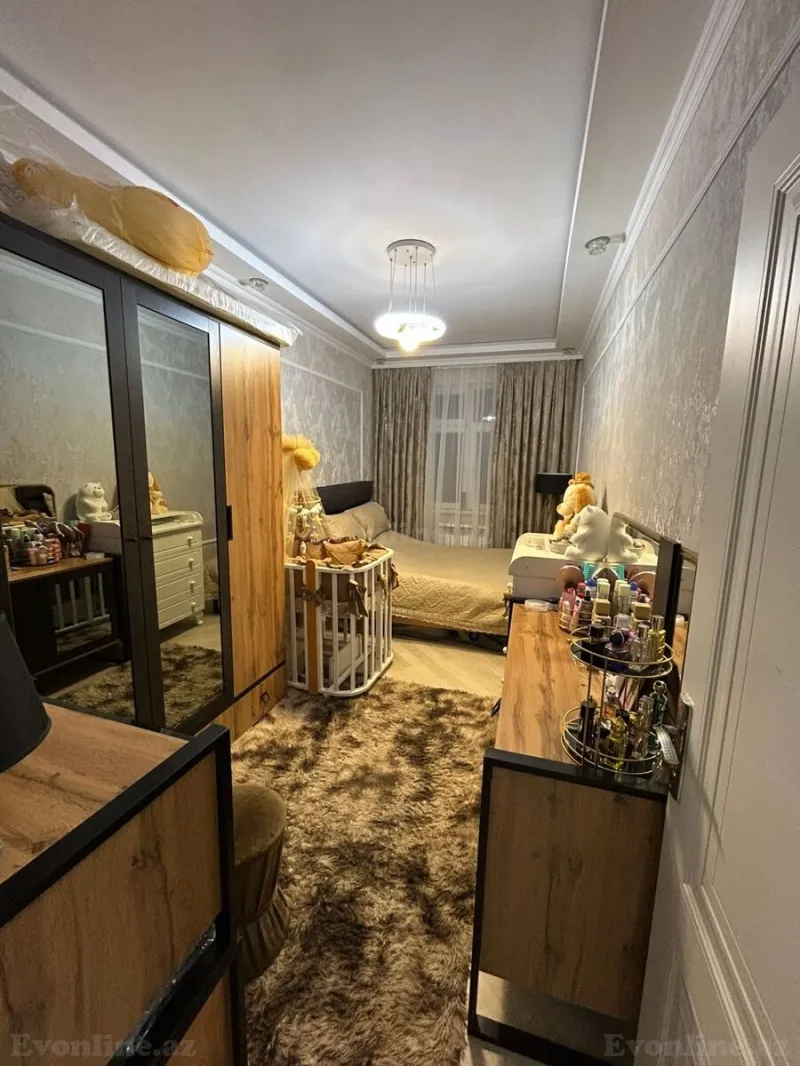 Satılır 2 otaqlı Mənzil Köhnə tikili 55 m² 4-cü mikrorayon - şəkil 2