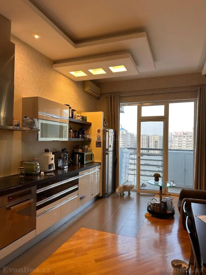 Kirayə verilir 3 otaqlı Mənzil Yeni tikili 189 m² 28 May m. - şəkil 4