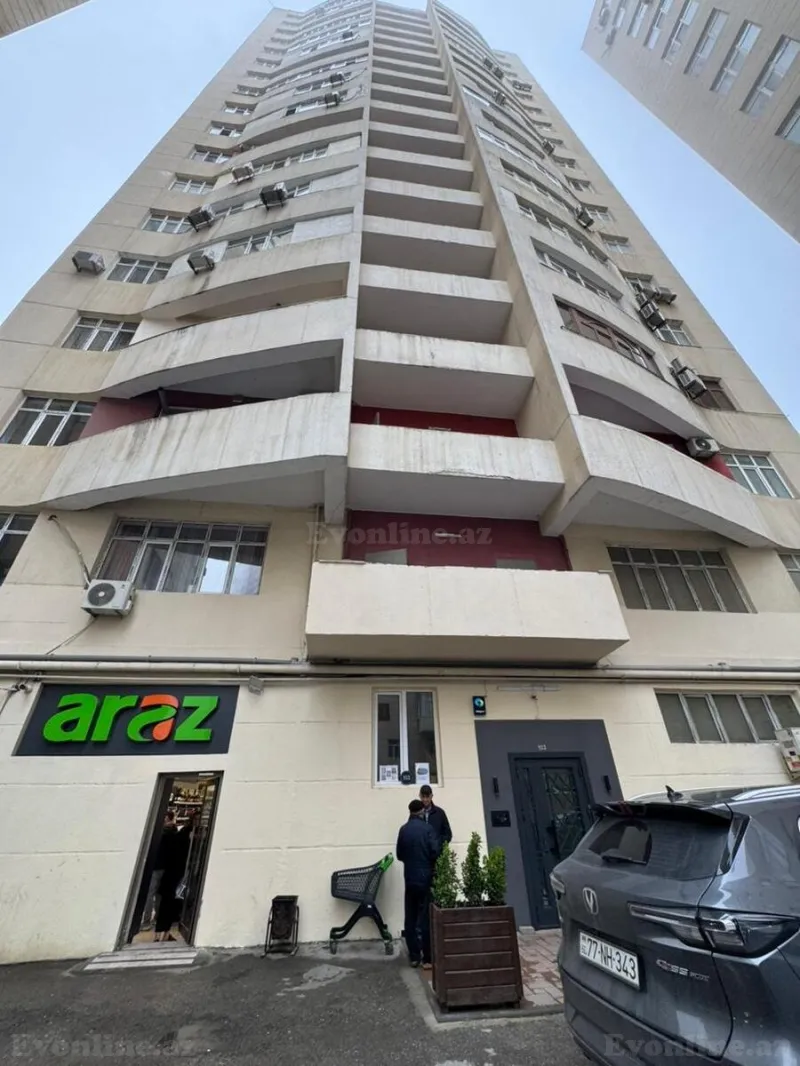 Satılır 4 otaqlı Mənzil Yeni tikili 185 m² Elmlər Akademiyası m. - şəkil 20