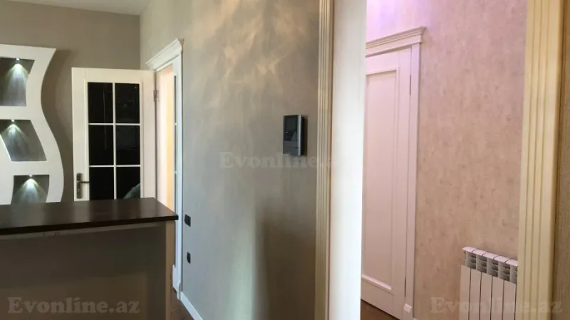 Kirayə verilir 3 otaqlı Mənzil Yeni tikili 86 m² İnşaatçılar m. - şəkil 10