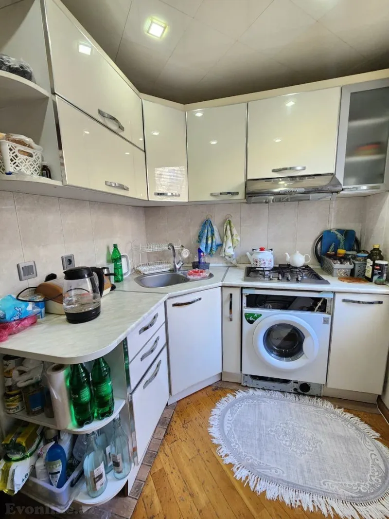 Satılır 3 otaqlı Mənzil Köhnə tikili 73 m² Nizami m. - şəkil 10