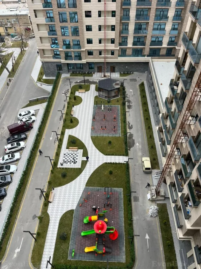 Satılır 2 otaqlı Mənzil Yeni tikili 64 m² 28 May m.