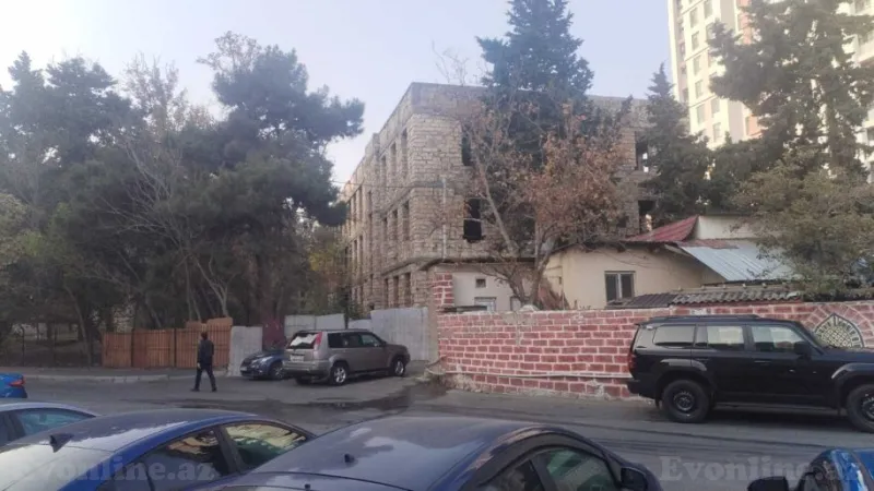 Satılır Obyekt 2742.4 m² Nərimanov r. - şəkil 3