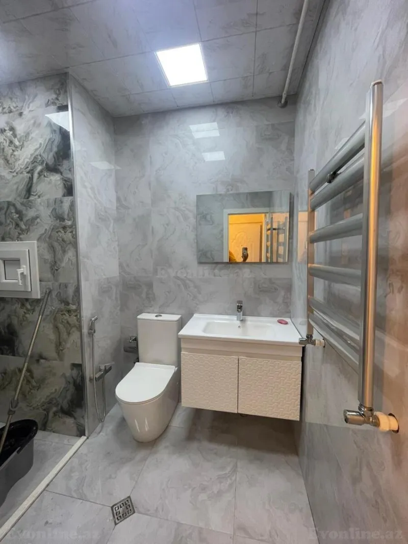 Satılır 2 otaqlı Mənzil Köhnə tikili 45 m² 3-cü mikrorayon - şəkil 8