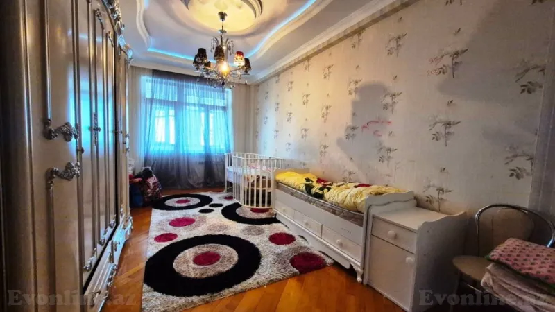 Satılır 4 otaqlı Mənzil Yeni tikili 180 m² Nəriman Nərimanov m. - şəkil 6