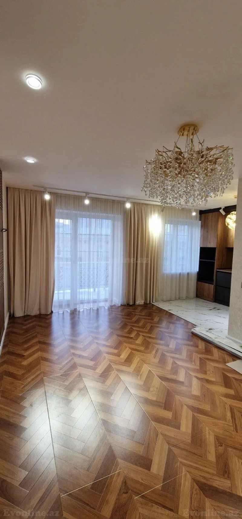 Satılır 3 otaqlı Mənzil Köhnə tikili 65 m² Yasamal - şəkil 2