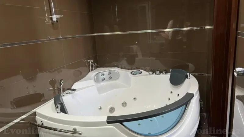 Kirayə verilir 3 otaqlı Mənzil Yeni tikili 175 m² 28 May m. - şəkil 25