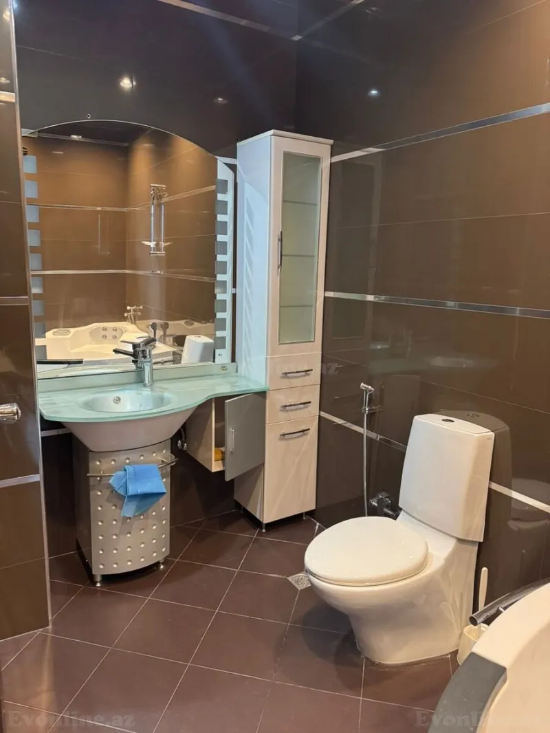 Kirayə verilir 3 otaqlı Mənzil Yeni tikili 175 m² 28 May m. - şəkil 26