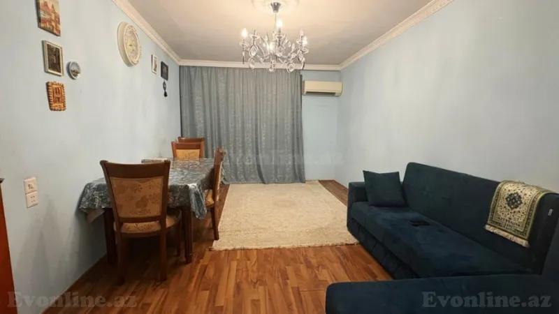 Satılır 3 otaqlı Mənzil Köhnə tikili 70 m² İnşaatçılar m.