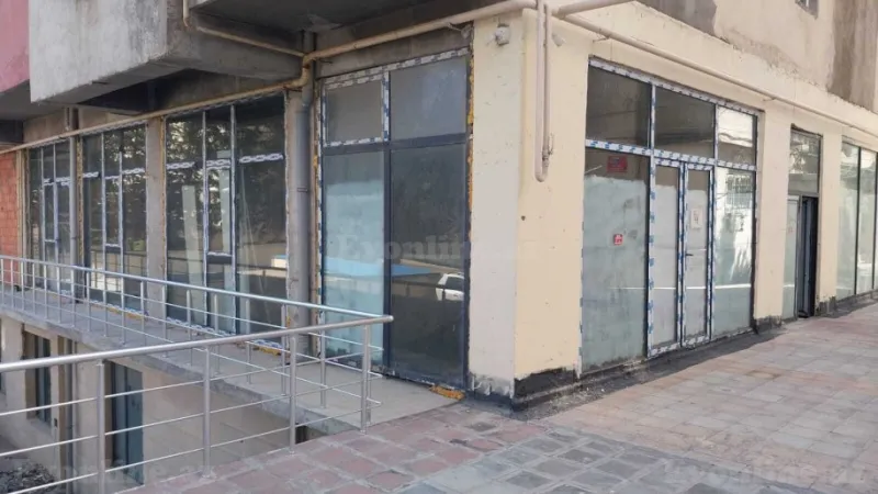 Kirayə verilir Obyekt 150 m² 8-ci mikrorayon - şəkil 3