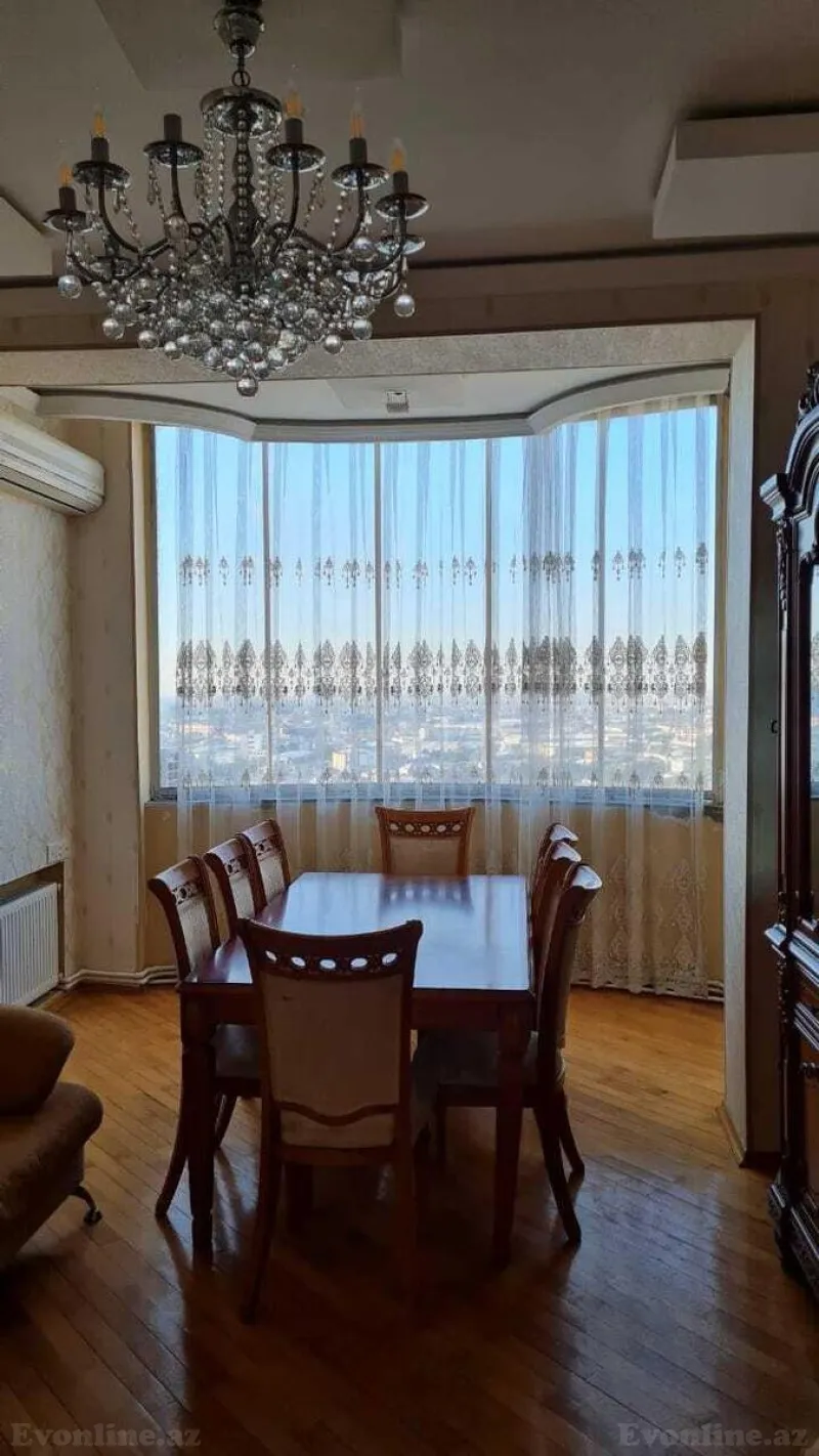 Bakı, Nizami r., Qara Qarayev m., 8-ci kilometrda 2 otaqlı mənzil kirayə verilir