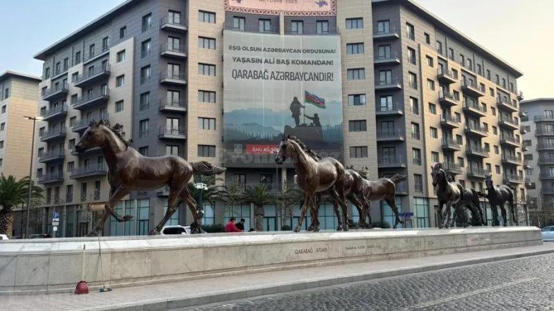 Satılır 3 otaqlı Mənzil Yeni tikili 140 m² Xətai r.