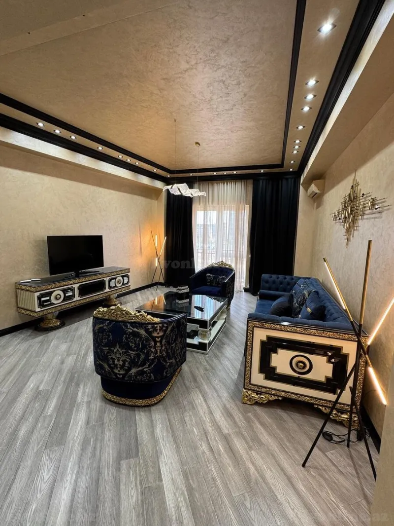 Satılır 3 otaqlı Mənzil Yeni tikili 140 m² Xətai r. - şəkil 5