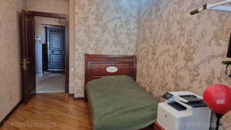 Kirayə verilir 4 otaqlı Mənzil Yeni tikili 145 m² 7-ci mikrorayon - şəkil 12