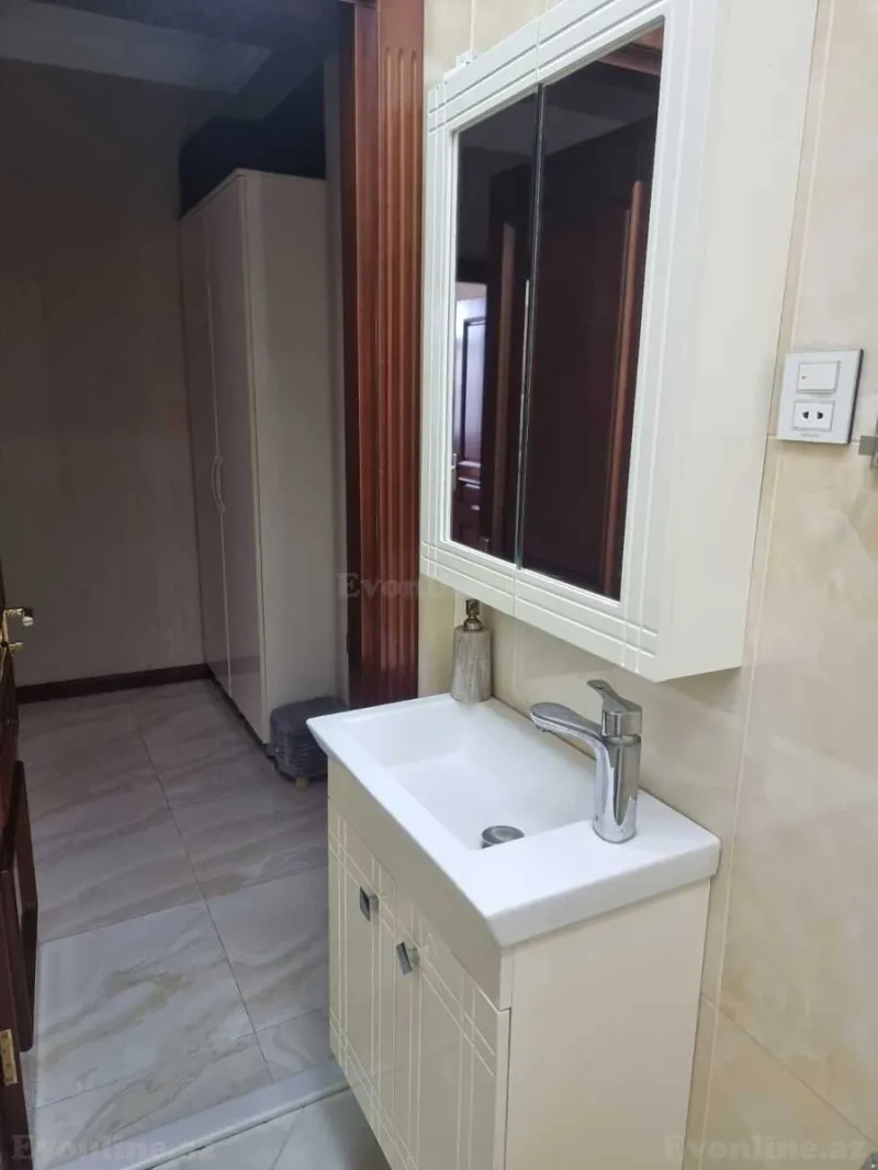 Kirayə verilir 4 otaqlı Mənzil Yeni tikili 145 m² 7-ci mikrorayon - şəkil 14