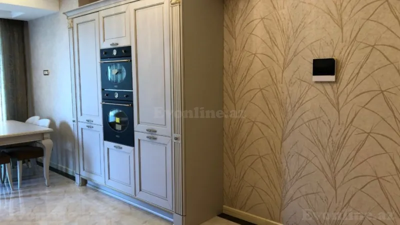 Satılır 4 otaqlı Mənzil Yeni tikili 200 m² Xətai m. - şəkil 15