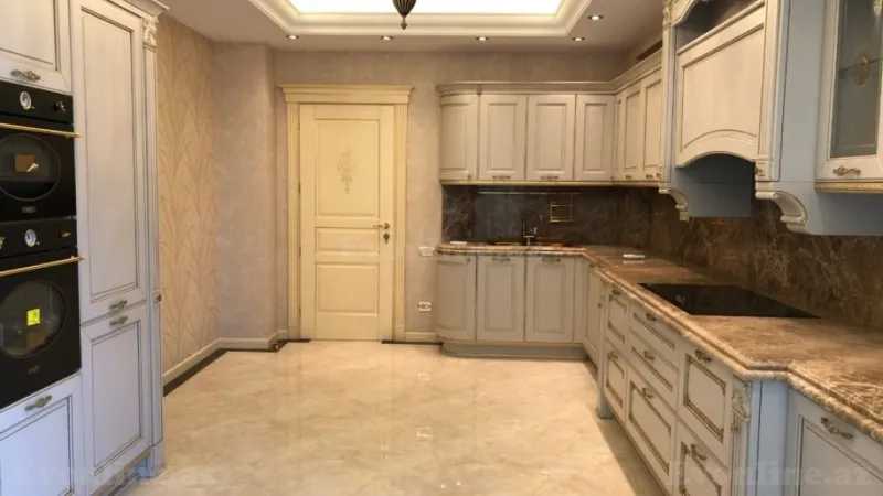 Satılır 4 otaqlı Mənzil Yeni tikili 200 m² Xətai m. - şəkil 23