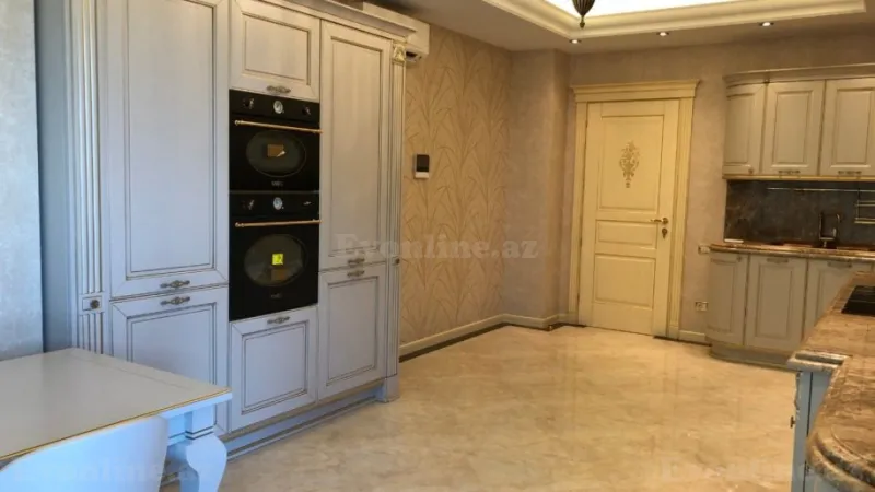 Satılır 4 otaqlı Mənzil Yeni tikili 200 m² Xətai m. - şəkil 24