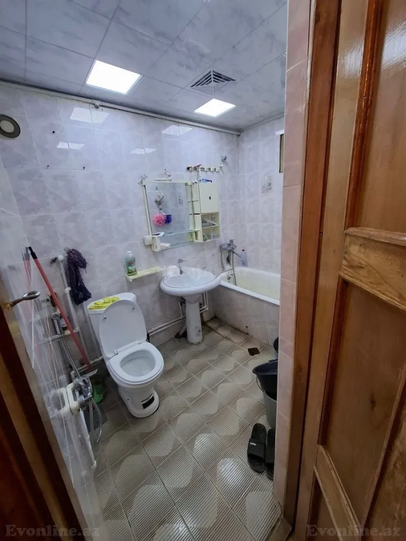 Satılır 3 otaqlı Mənzil Köhnə tikili 75 m² Nəriman Nərimanov m. - şəkil 6