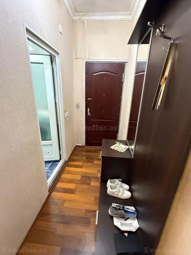 Kirayə verilir 3 otaqlı Mənzil Köhnə tikili 70 m² 4-cü mikrorayon - şəkil 3