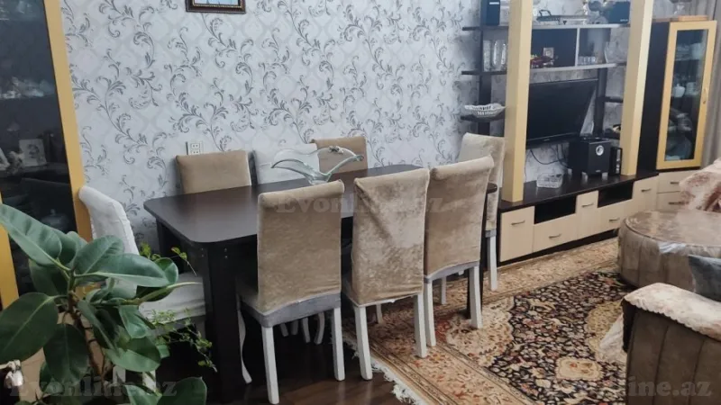Satılır 3 otaqlı Mənzil Köhnə tikili 80 m² Xətai r.