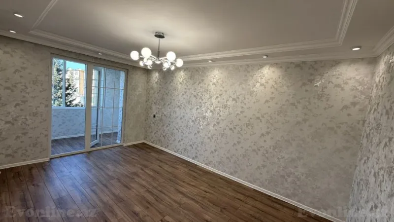 Satılır 2 otaqlı Mənzil Köhnə tikili 55 m² 8-ci kilometr