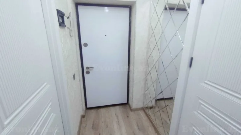 Satılır 3 otaqlı Mənzil Yeni tikili 60 m² Qara Qarayev m. - şəkil 17