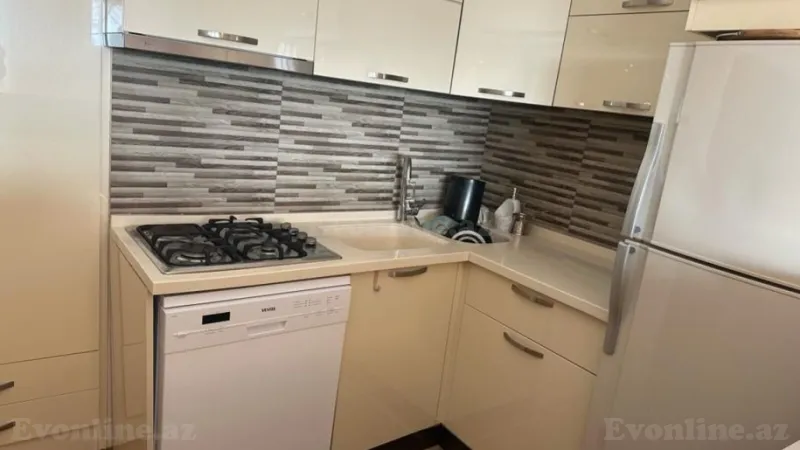 Kirayə verilir 3 otaqlı Mənzil Yeni tikili 135 m² Nəriman Nərimanov m. - şəkil 5