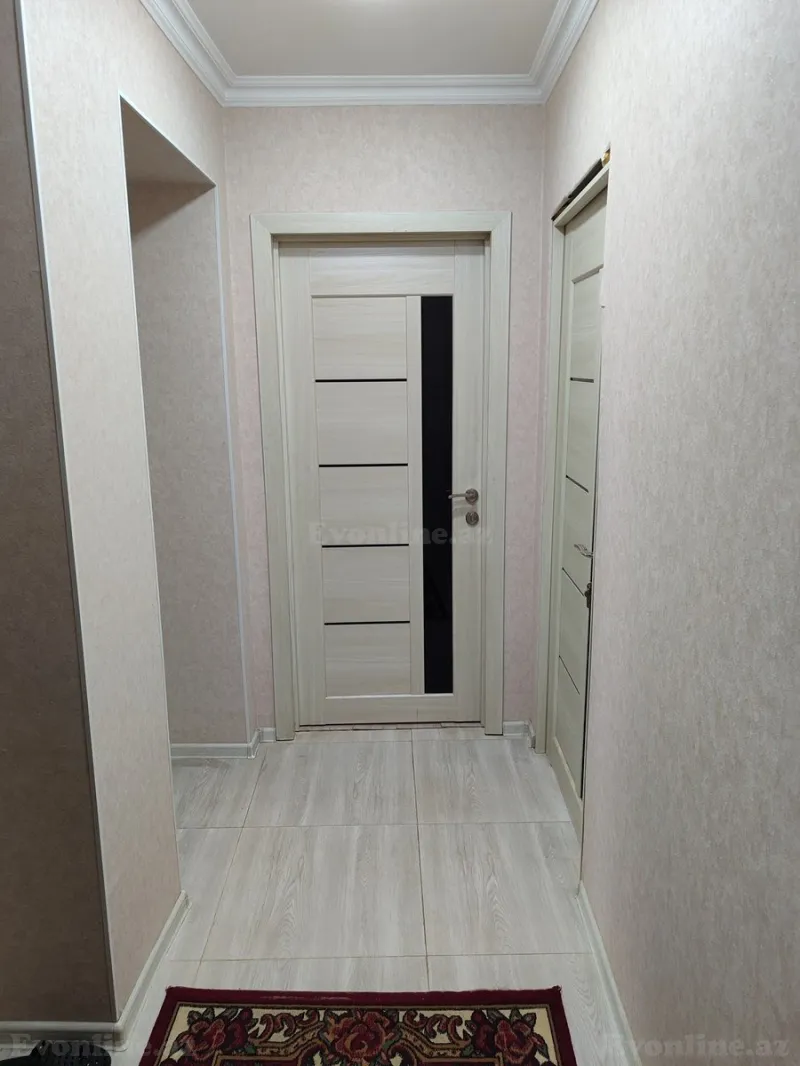 Satılır 4 otaqlı Mənzil Köhnə tikili 105 m² Neftçilər m. - şəkil 8