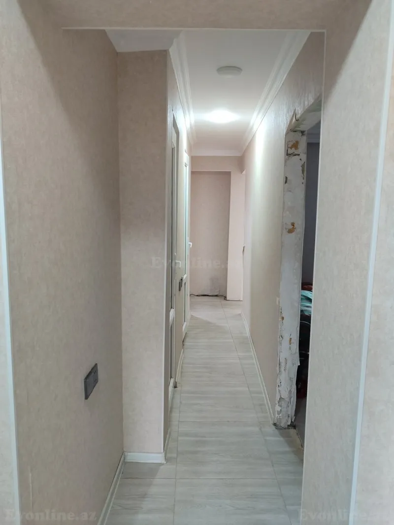 Satılır 4 otaqlı Mənzil Köhnə tikili 105 m² Neftçilər m. - şəkil 10