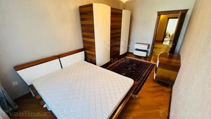 Satılır 5 otaqlı Mənzil Yeni tikili 171 m² Nəsimi r. - şəkil 10